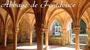 Intérieur gothique de l&#039;Abbaye de Fontfroide, France.